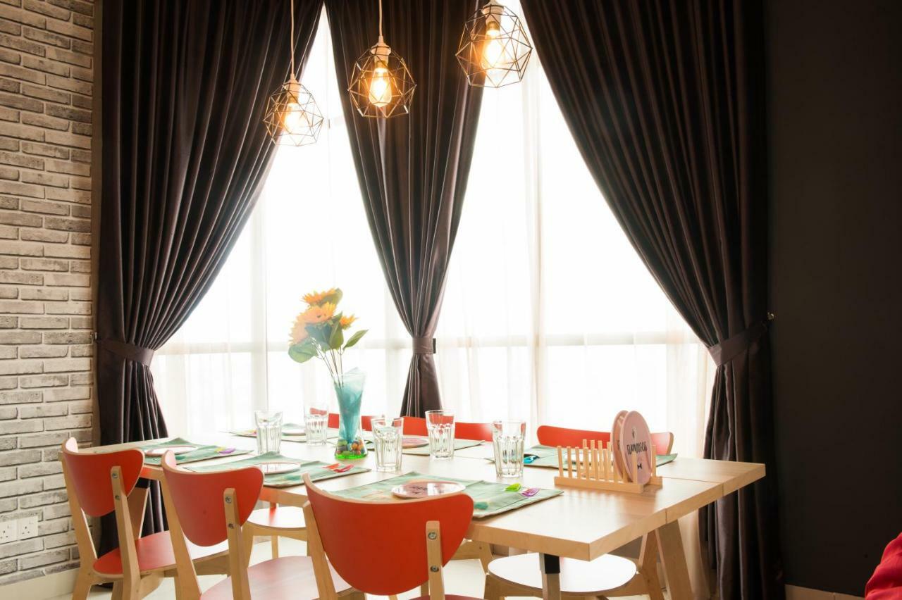 Appartamento Austin 18 Ikea - Aeon Johor Bahru Esterno foto